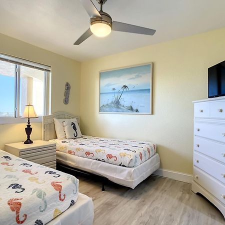 Willa Oceanfront Balcony, Pool, Bbq, Steps To Flagler Ave New Smyrna Beach Zewnętrze zdjęcie